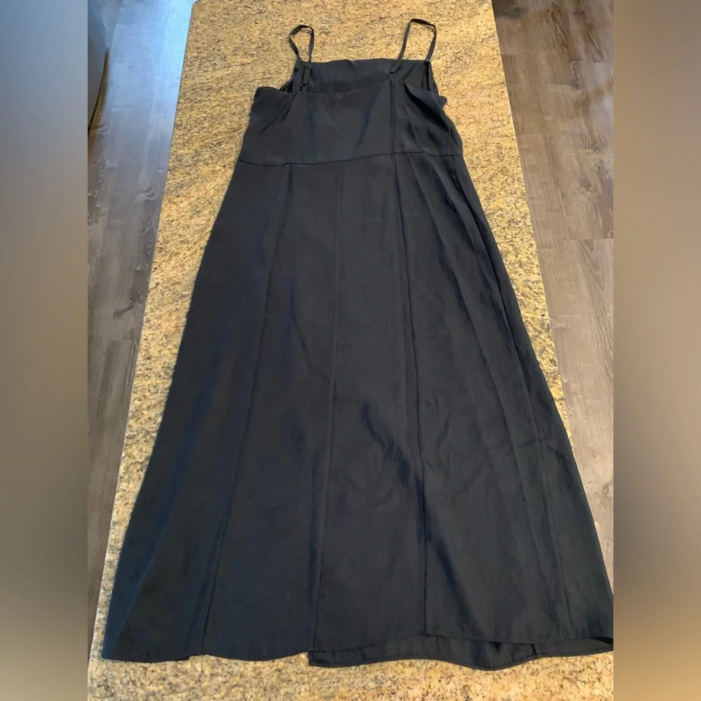 Vince black midi dress Size 8 - Picture 12 of 12